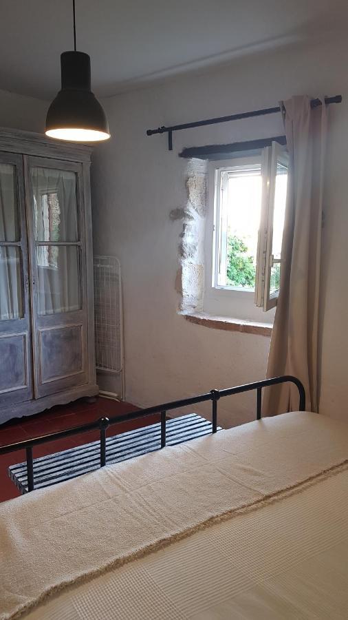 Le Montadou Saint Montan Apartment Bagian luar foto