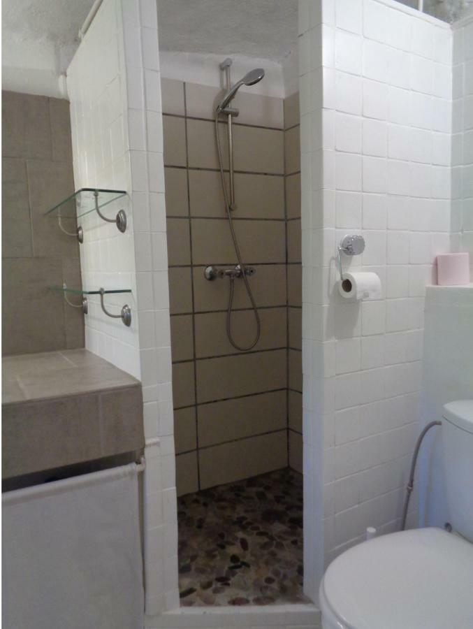 Le Montadou Saint Montan Apartment Bagian luar foto
